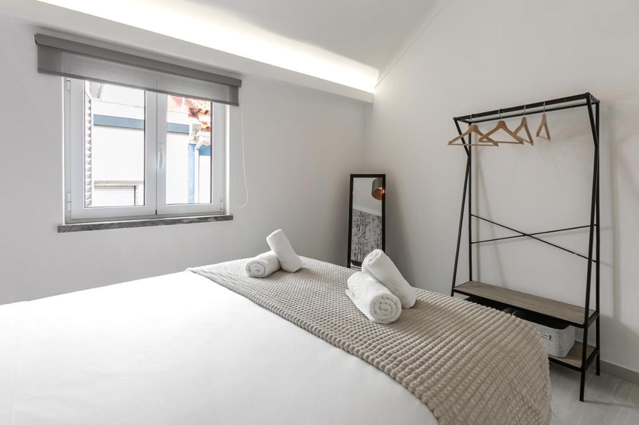 Beach Alley Apartment Назаре Екстериор снимка